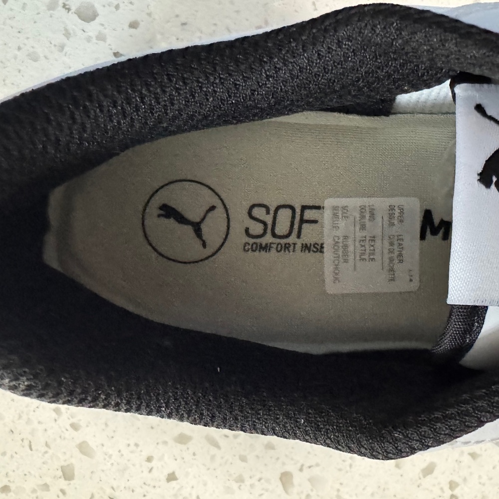 NWT Puma Smash V2 Sneakers - Picture 4 of 6